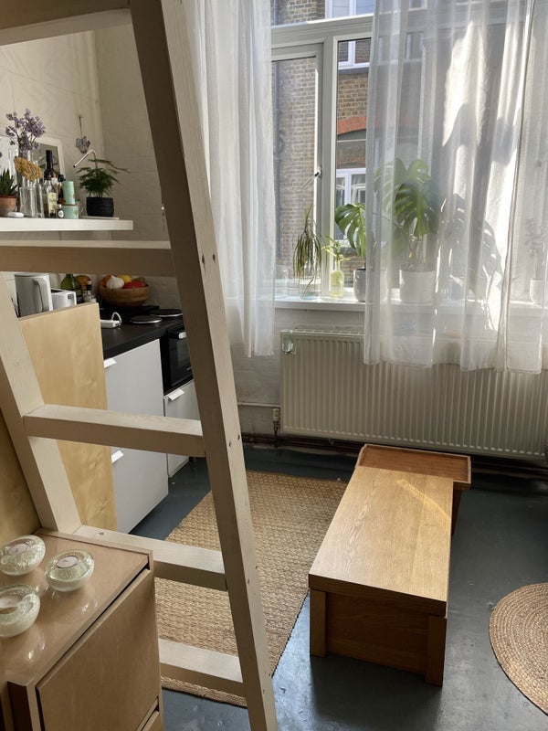 Flat White Post Lane in Greater London