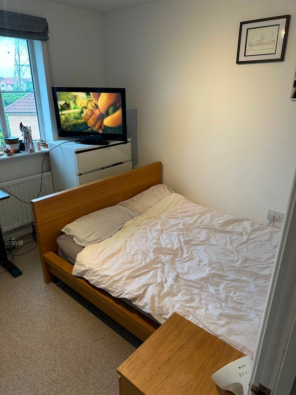 Room Wordsworth Road in Bristol