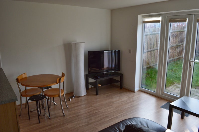 Room Wordsworth Road in Bristol