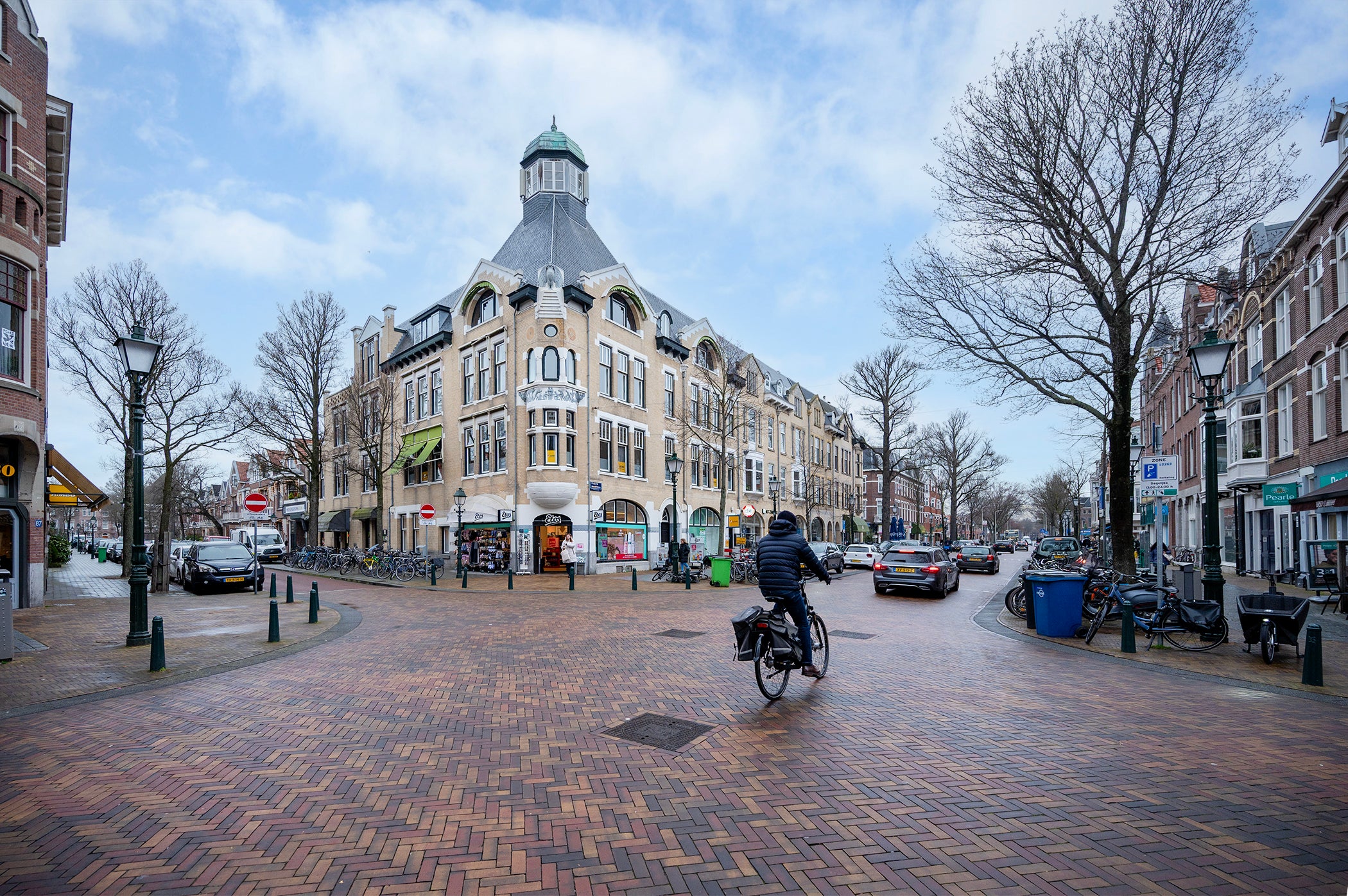Woning te huur: Frederik Hendriklaan, 'S-Gravenhage