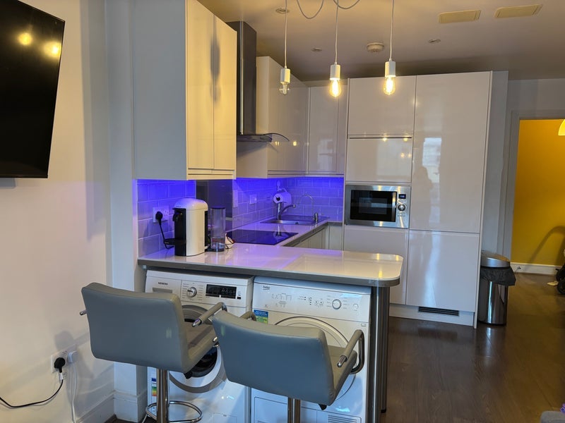 Room Brabant Road in Greater London