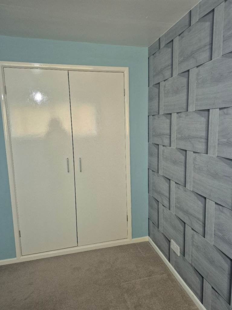 Flat Apperley Way in Dudley