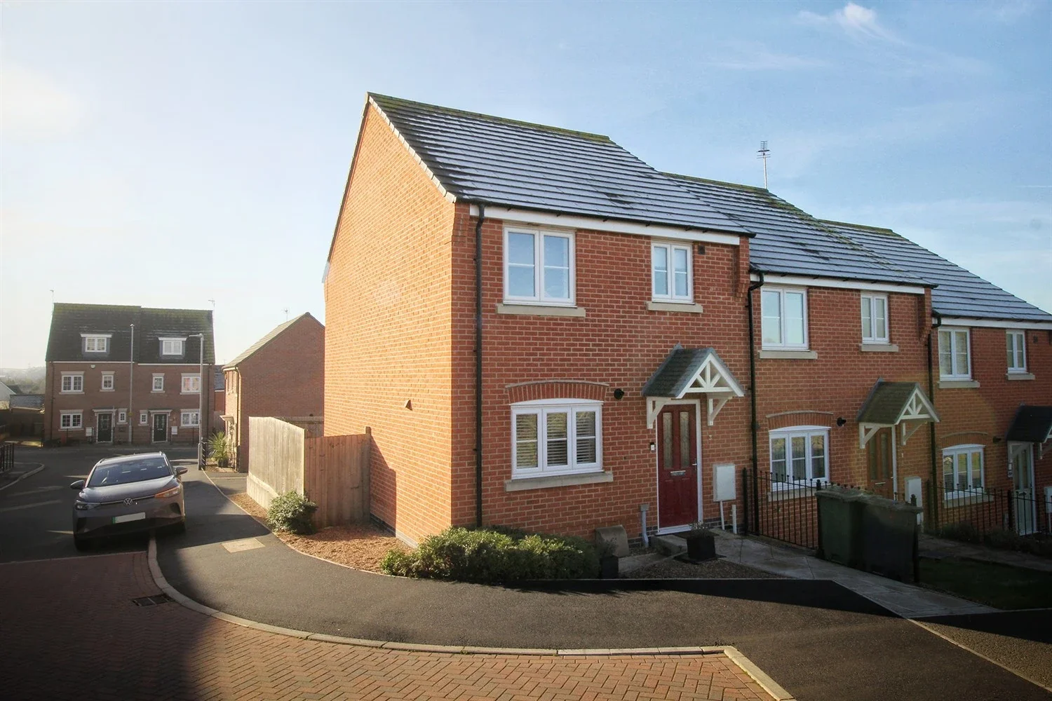 House Aston Close in Charnwood
