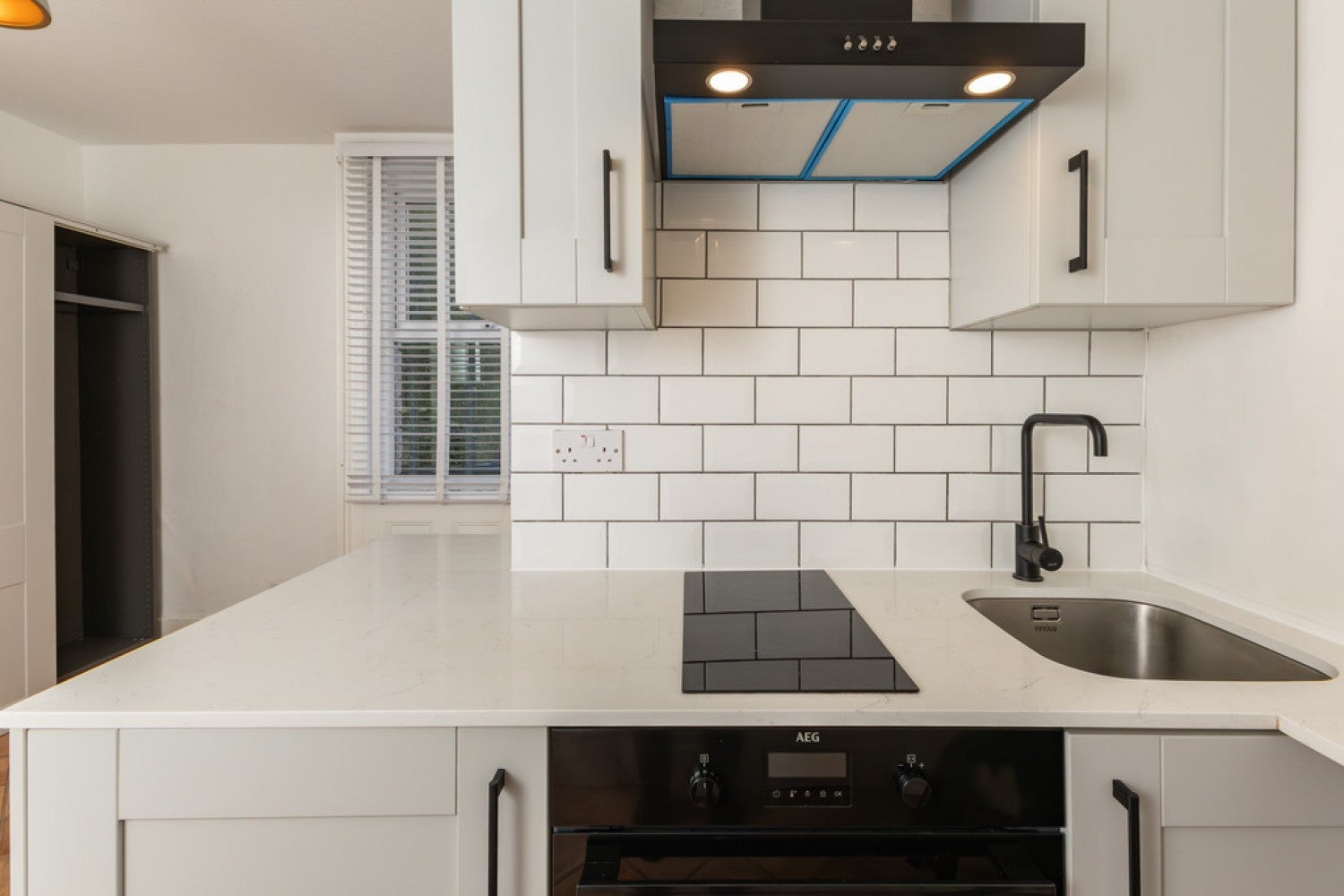 Flat Watlington Street in Reading