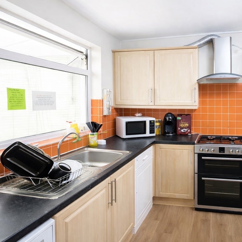 Room Cophams Close in Metropolitan Borough of Solihull