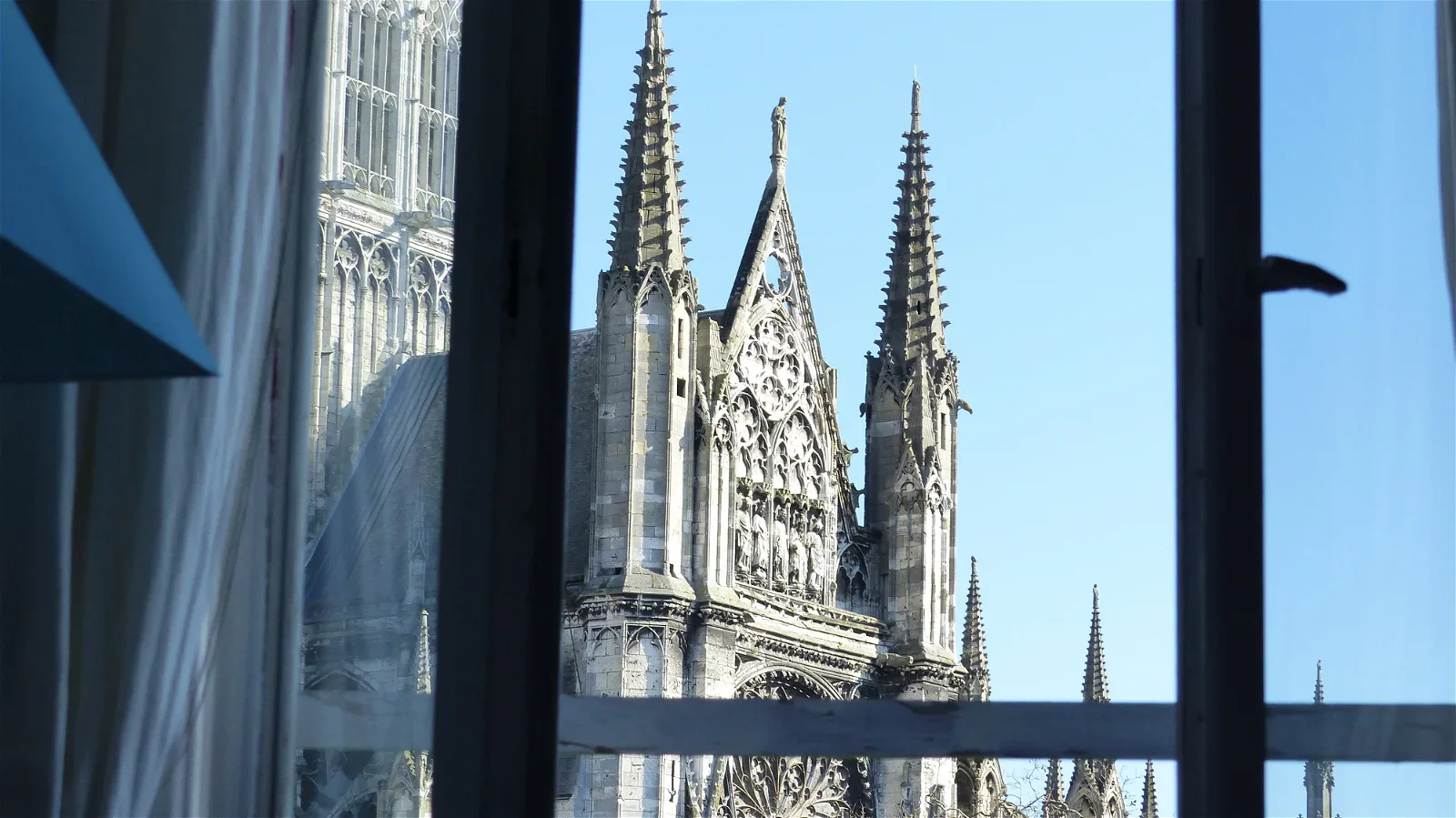 Room Rue Saint-Nicolas in Rouen