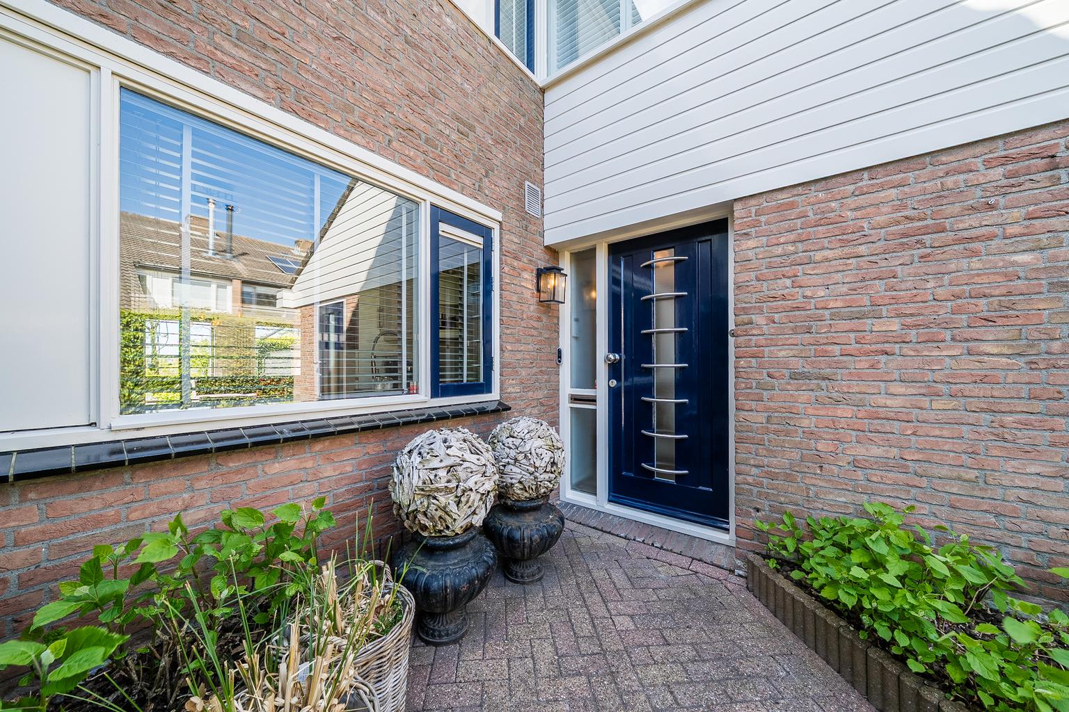 Tussenwoning te koop: Langeweide 137, Zuid-Scharwoude