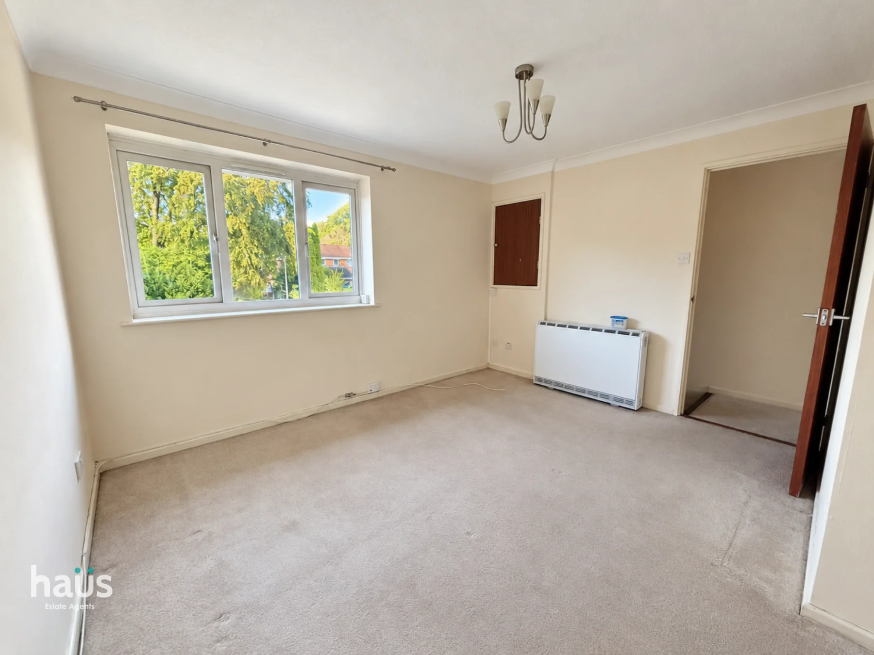 Flat Goodall Close in Rainham