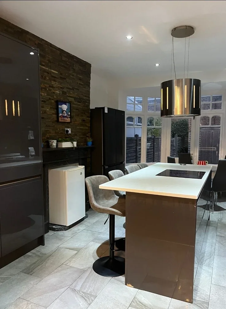 House Alba Gardens in Greater London