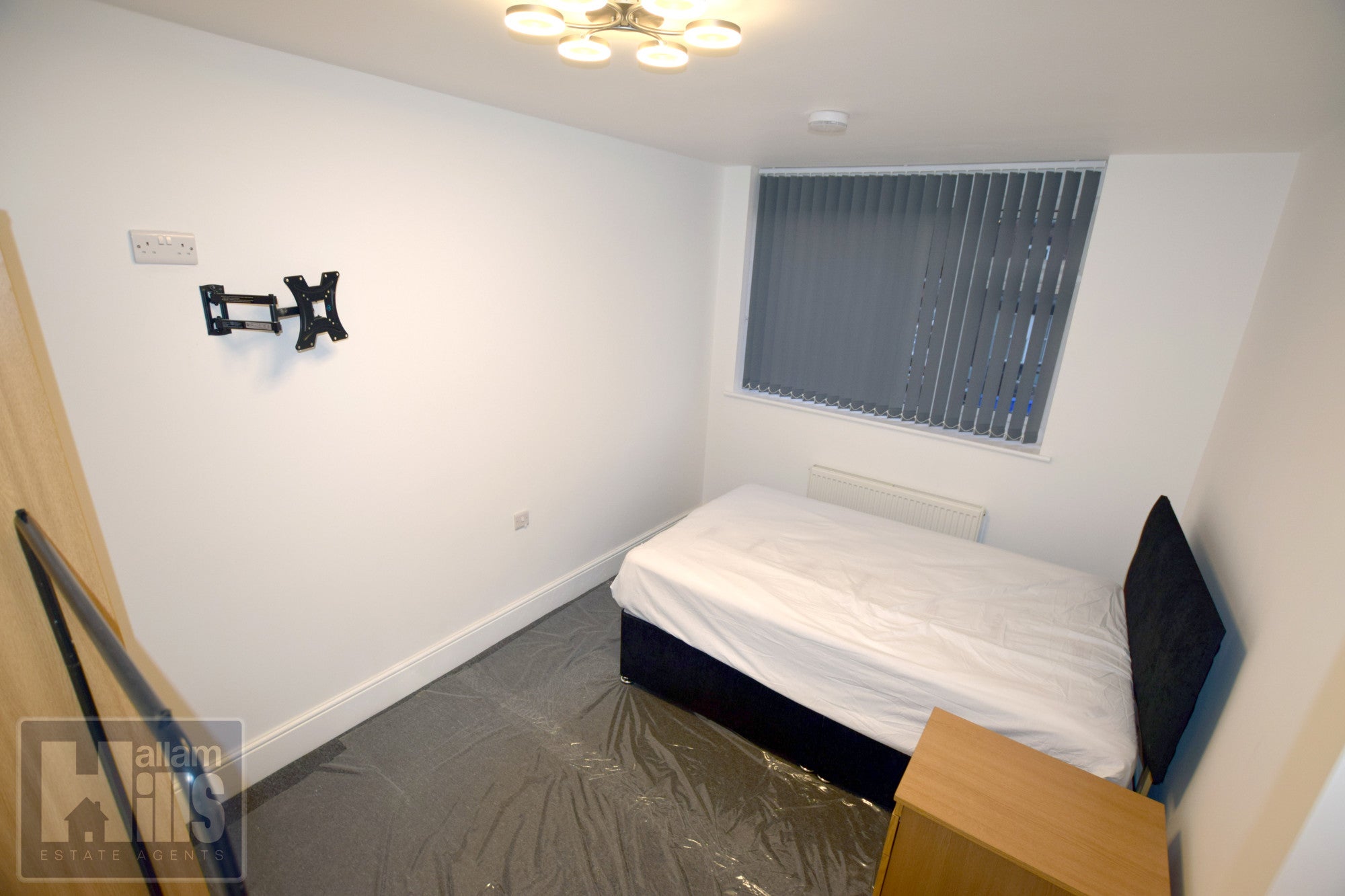 Flat Abbeydale Road in Sheffield