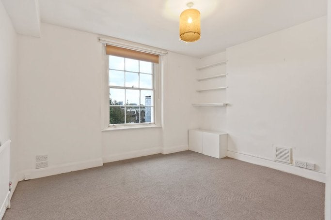 Flat Harrow Road in City of Westminster