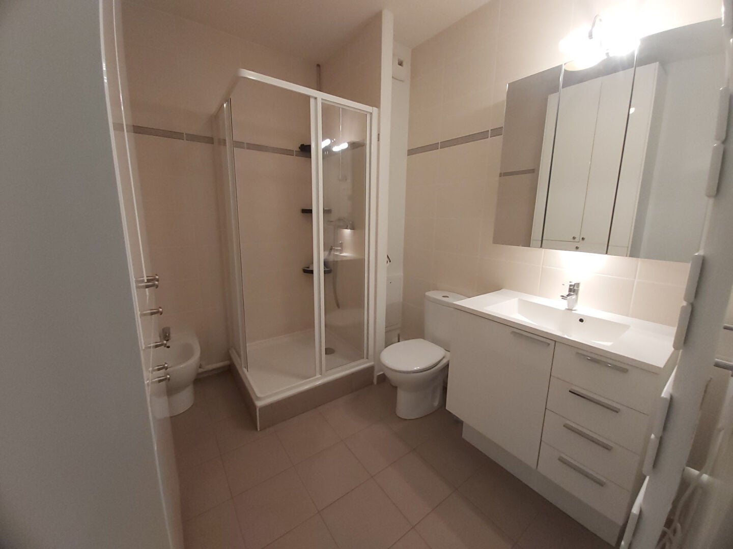 Appartement Place de la Division Leclerc à Voisins-le-Bretonneux