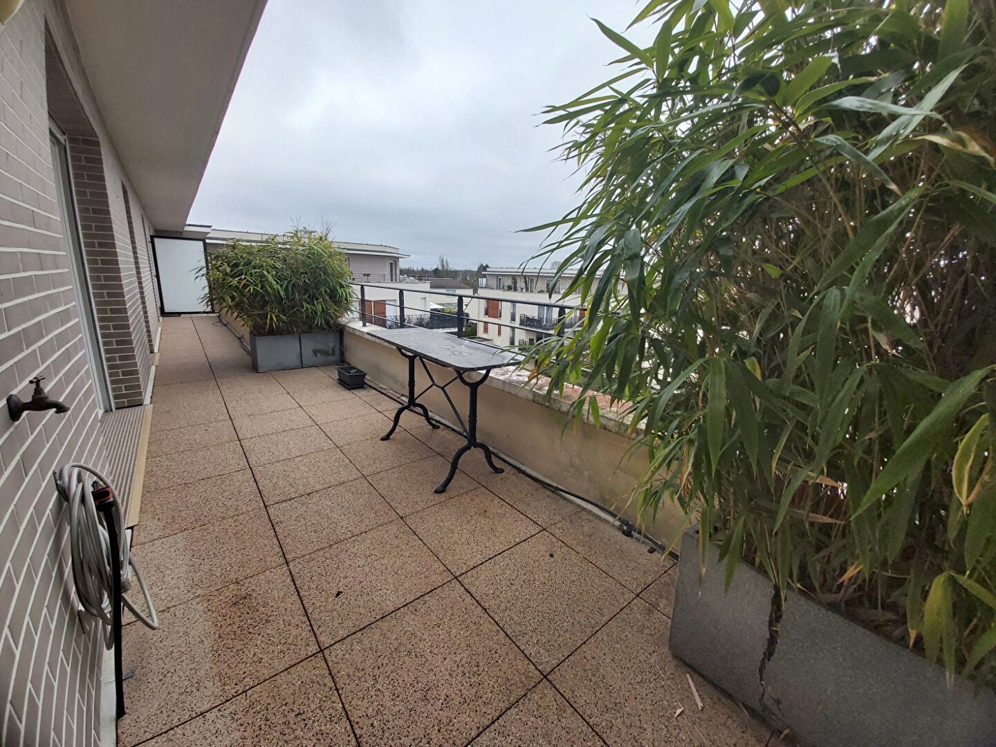Appartement Place de la Division Leclerc à Voisins-le-Bretonneux