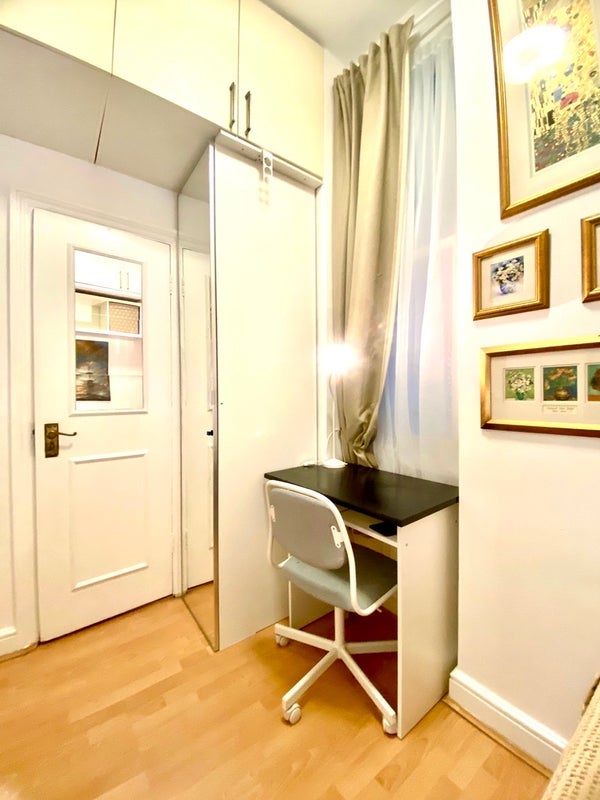 Room Melbury Court in Greater London