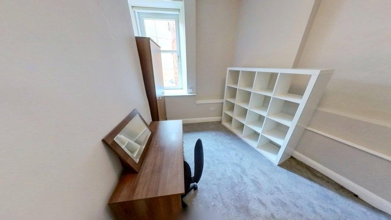 Flat Garrioch Road in Glasgow