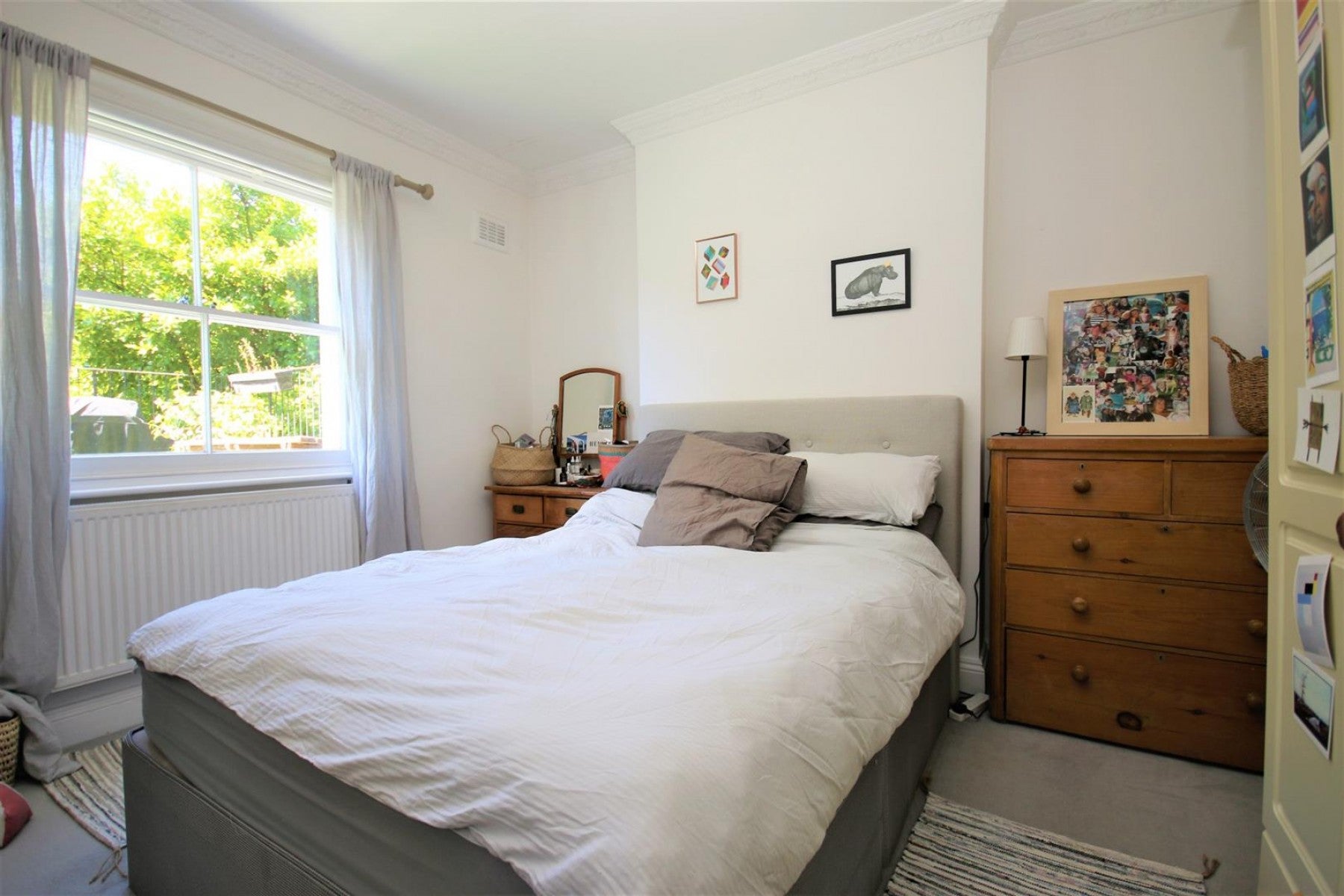 Flat Finsbury Park Road in Greater London