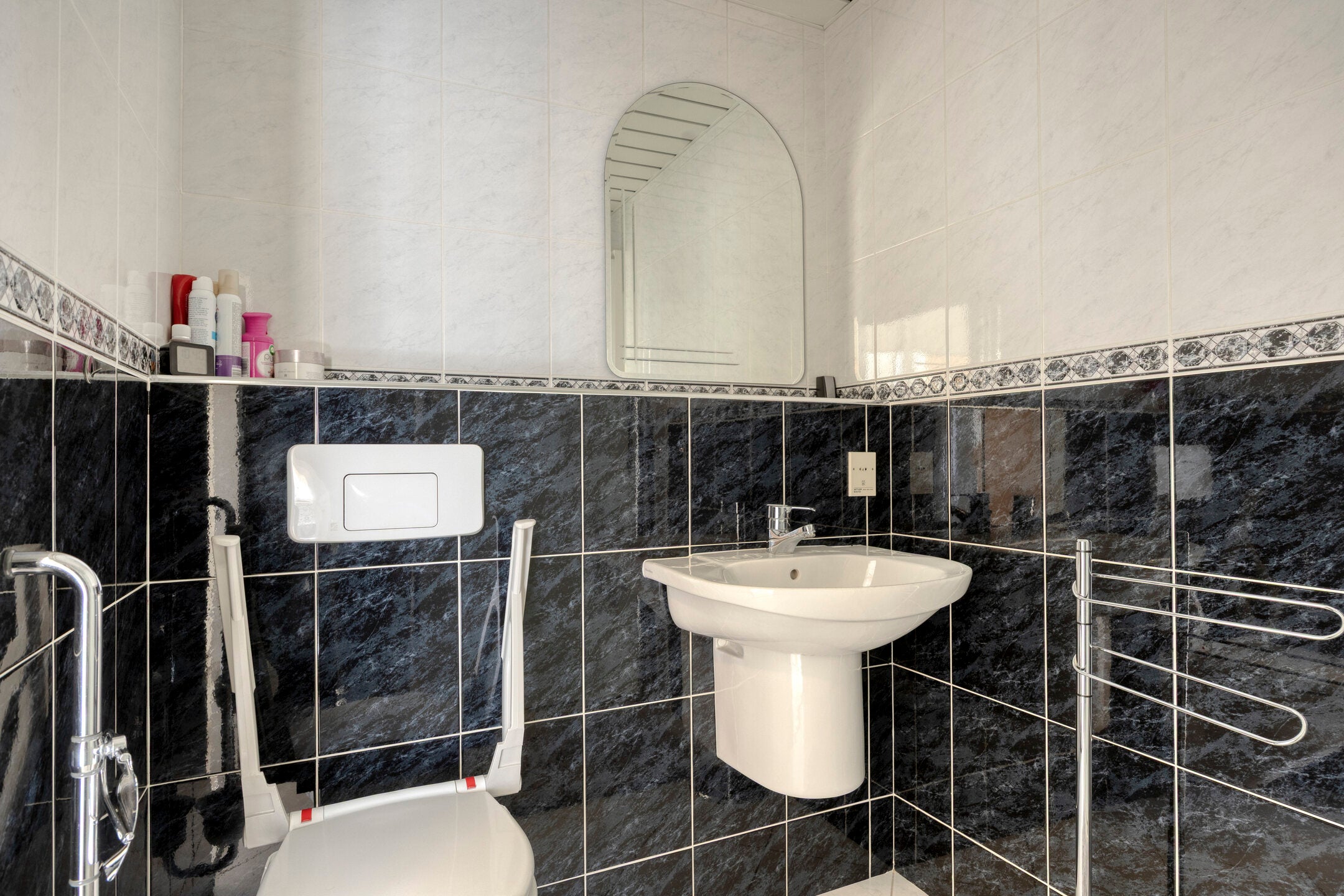 Hoekwoning te koop: Scharlakendoorn 1, Rotterdam