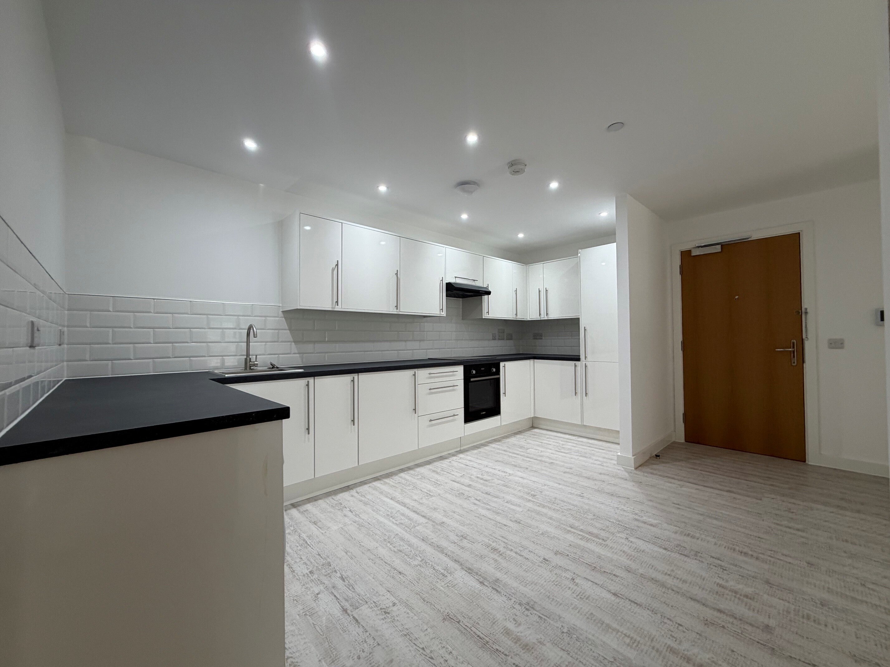 Flat Albert Place in Peterborough