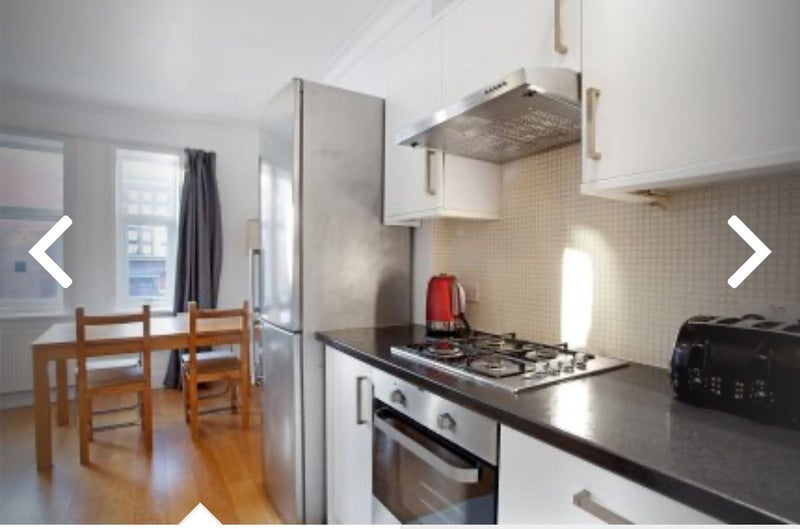 Flat Bond Street in Greater London
