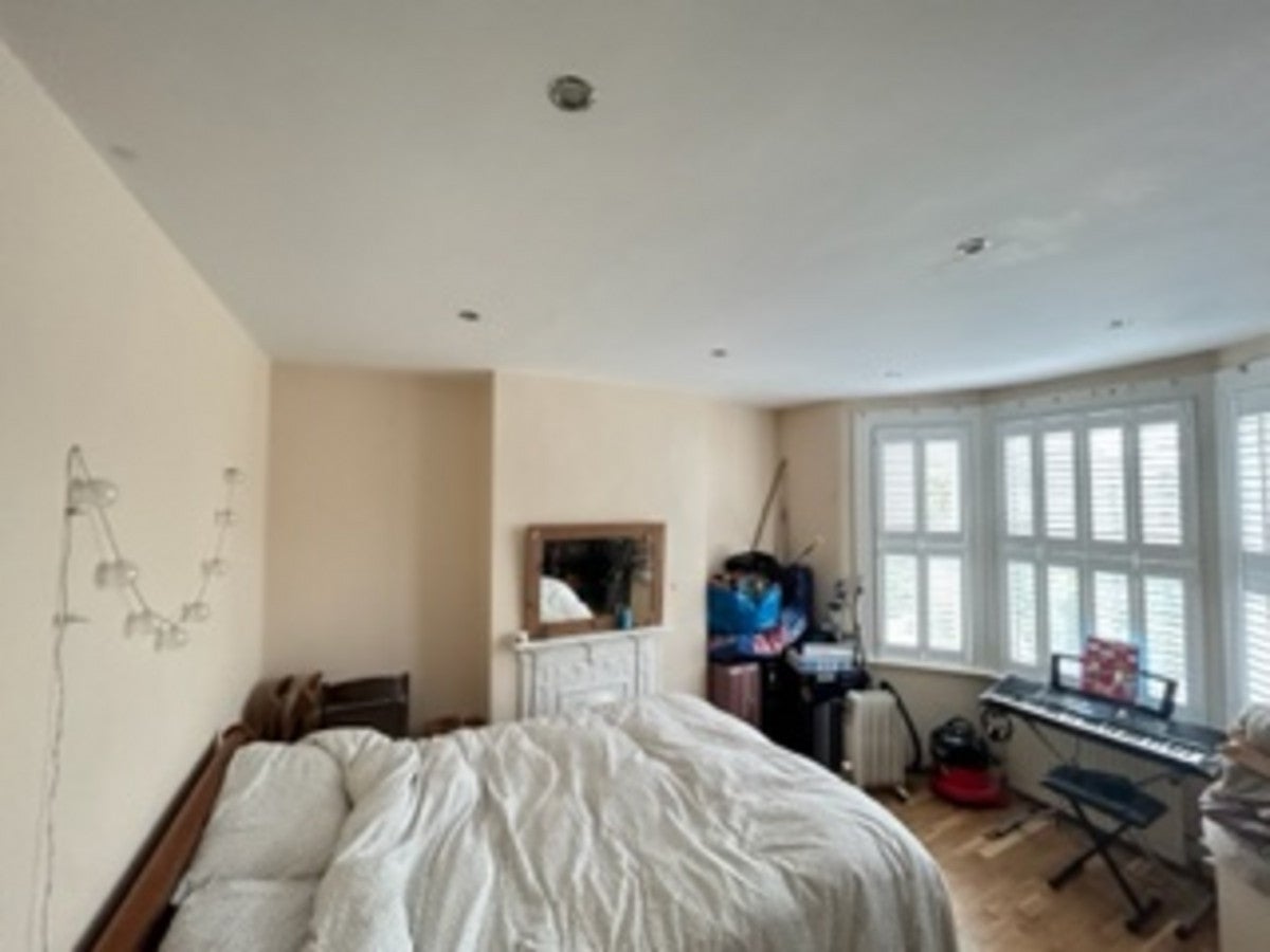 Room Bexhill Road in Greater London