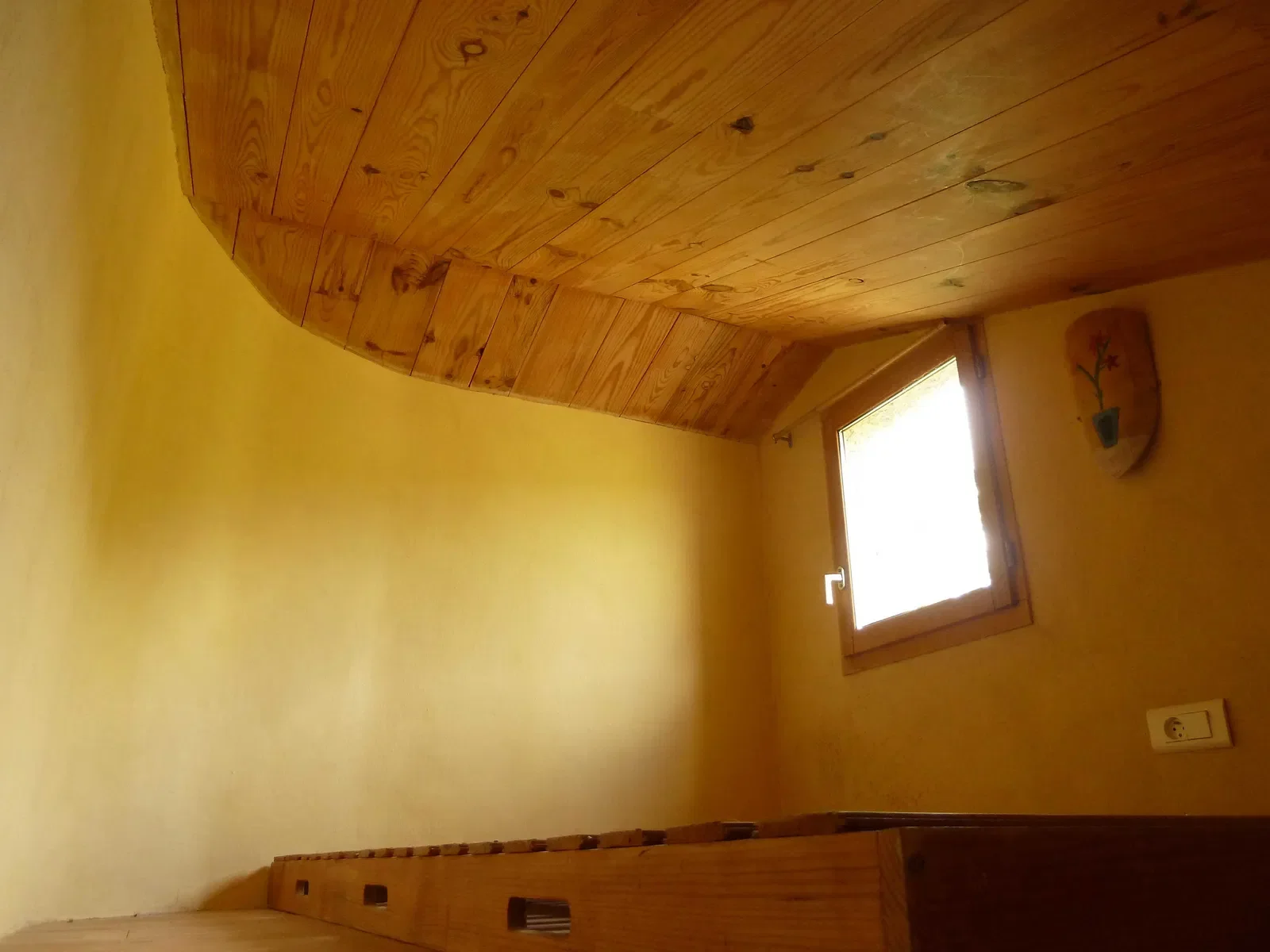 Room D 24 in Salérans