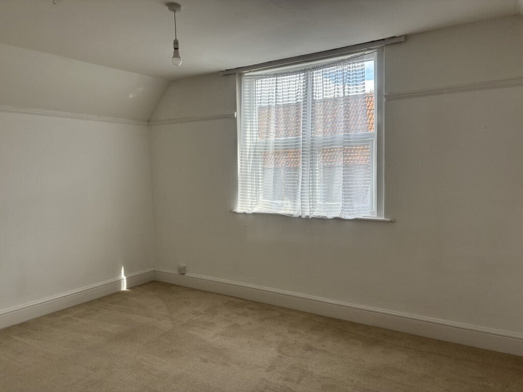 Flat Vestry Road in Street