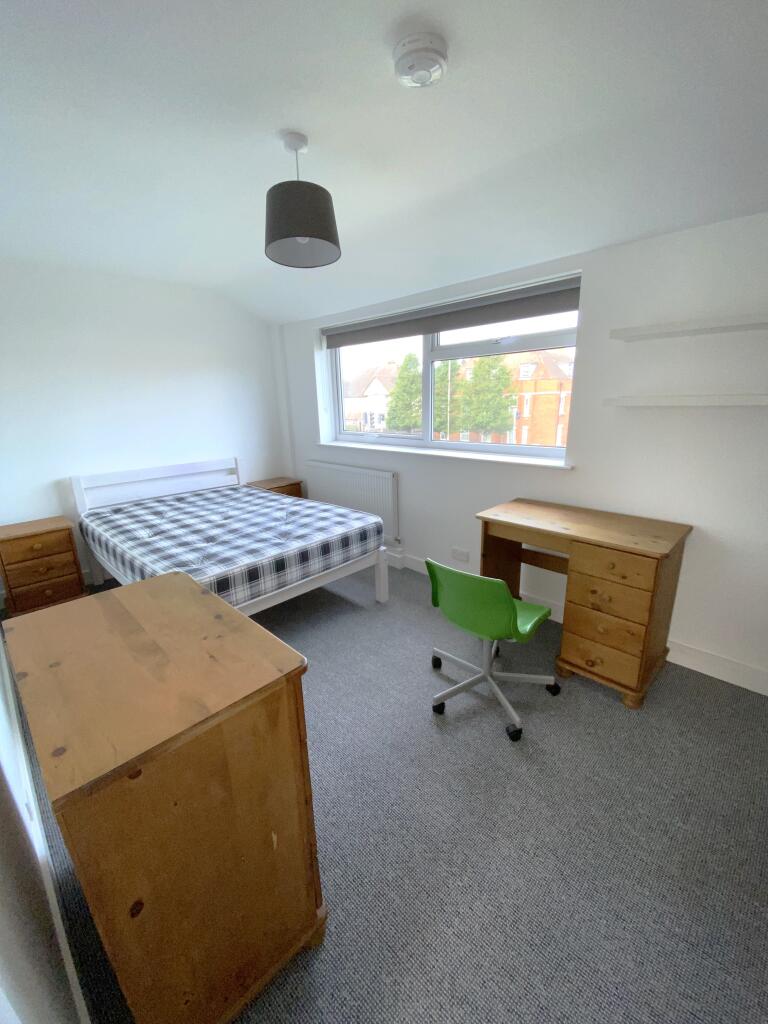 Flat Calcraft Mews in Canterbury