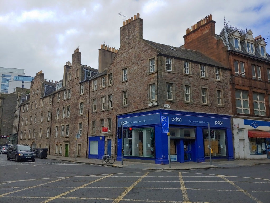 Flat Nicolson Street in City of Edinburgh