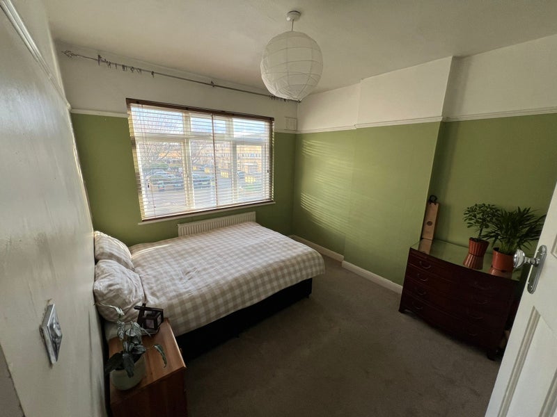 Flat Buller Close in Greater London