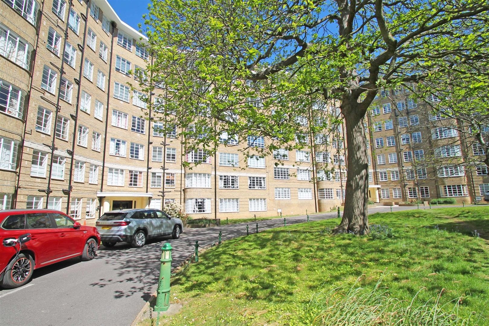 Flat Furze Hill in Hove