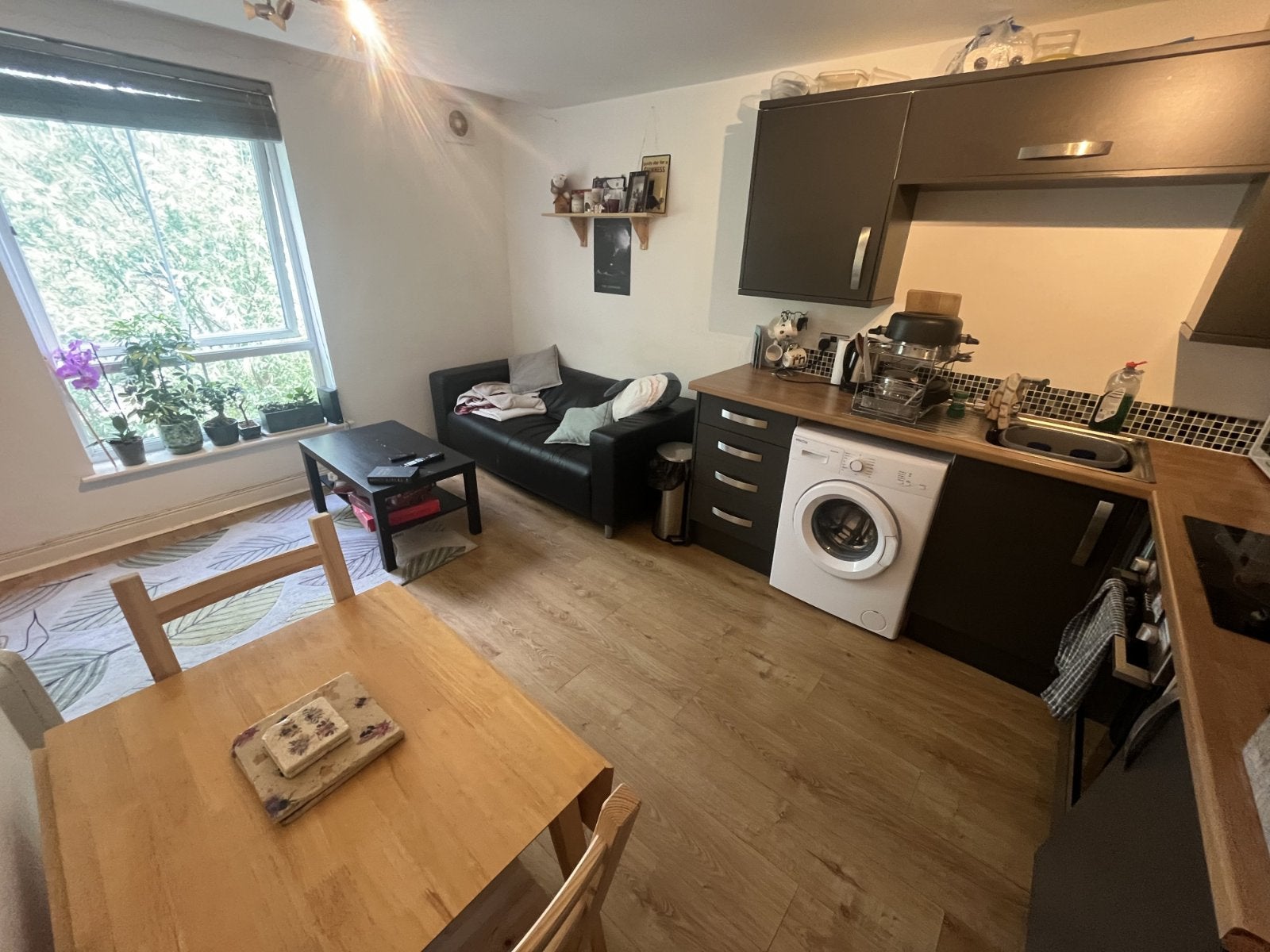 Flat Meanwood Road in Leeds