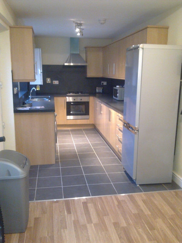 Room Linden Road in Sandwell