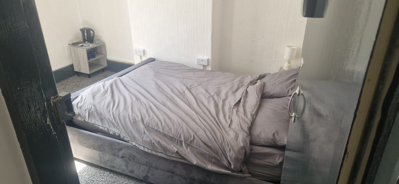 Room York Street in Blackpool