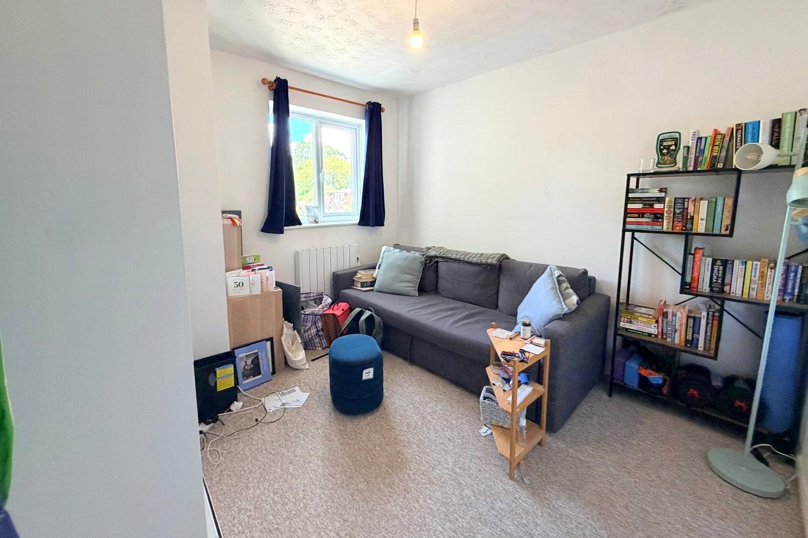 Flat Durford Road in East Hampshire