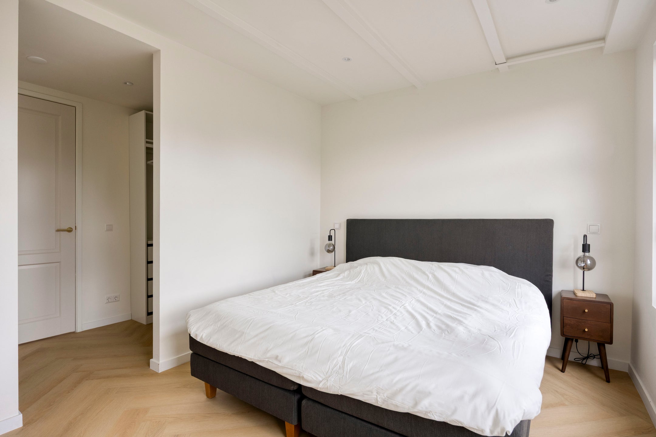 Appartement te huur: Jacob van Lennepkade, Amsterdam