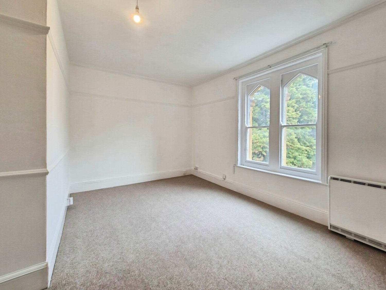 Flat Queensway in Yeovil