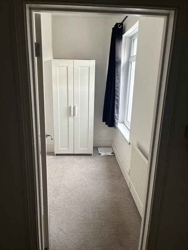 Room Llanishen Street in Cardiff