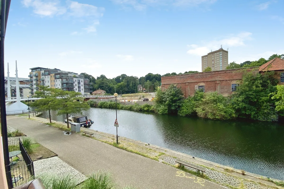 Flat Wherry Road in Norwich