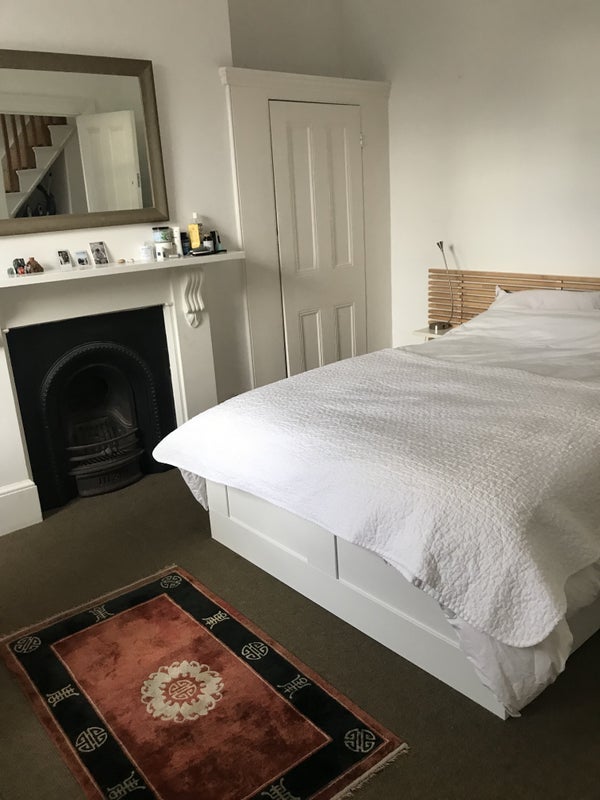 Room Tytherton Road in Greater London