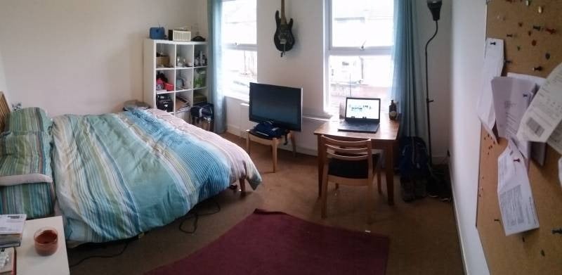 Room Selby Road in Greater London