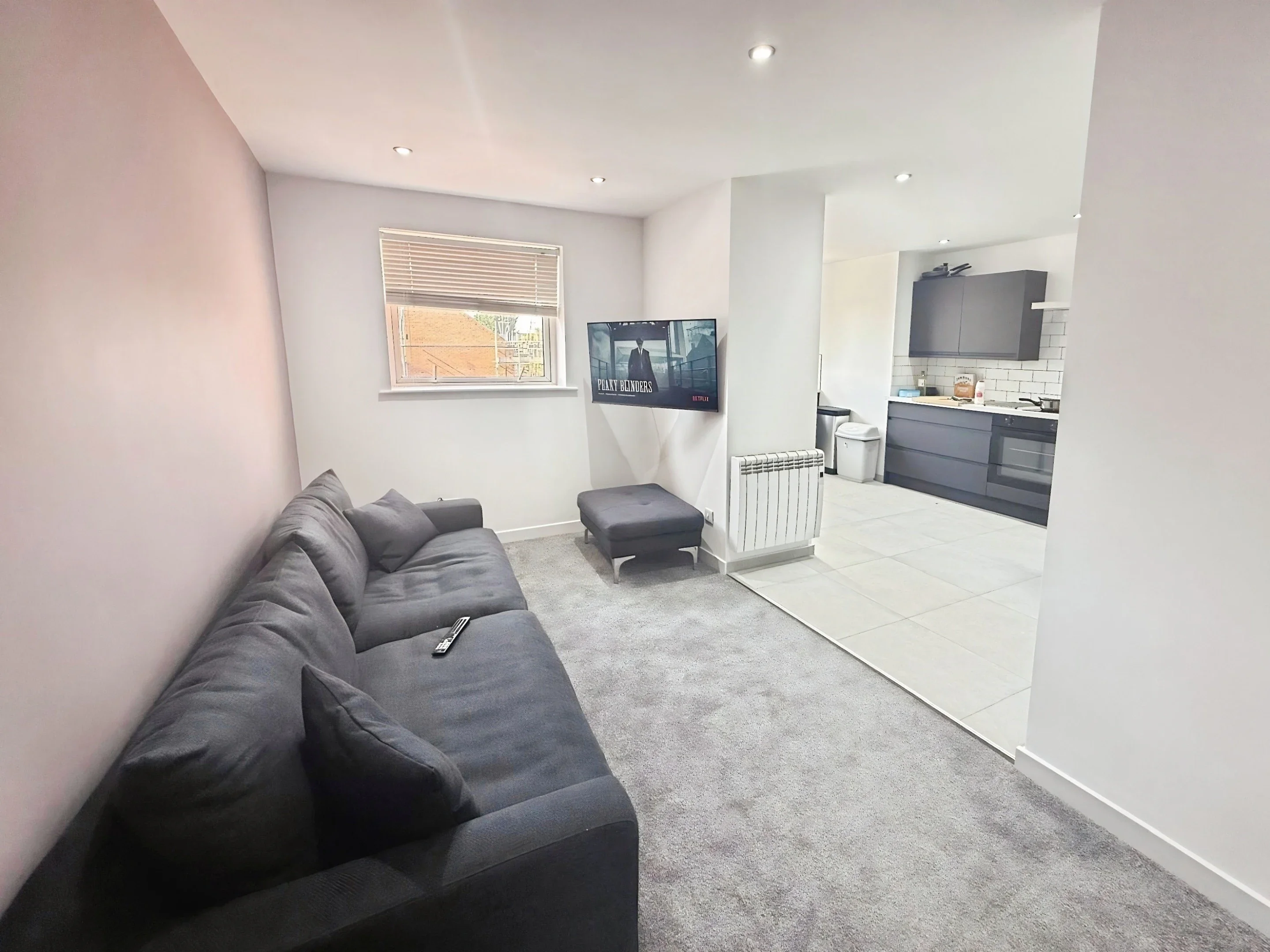 Flat Barrique Road in Nottingham