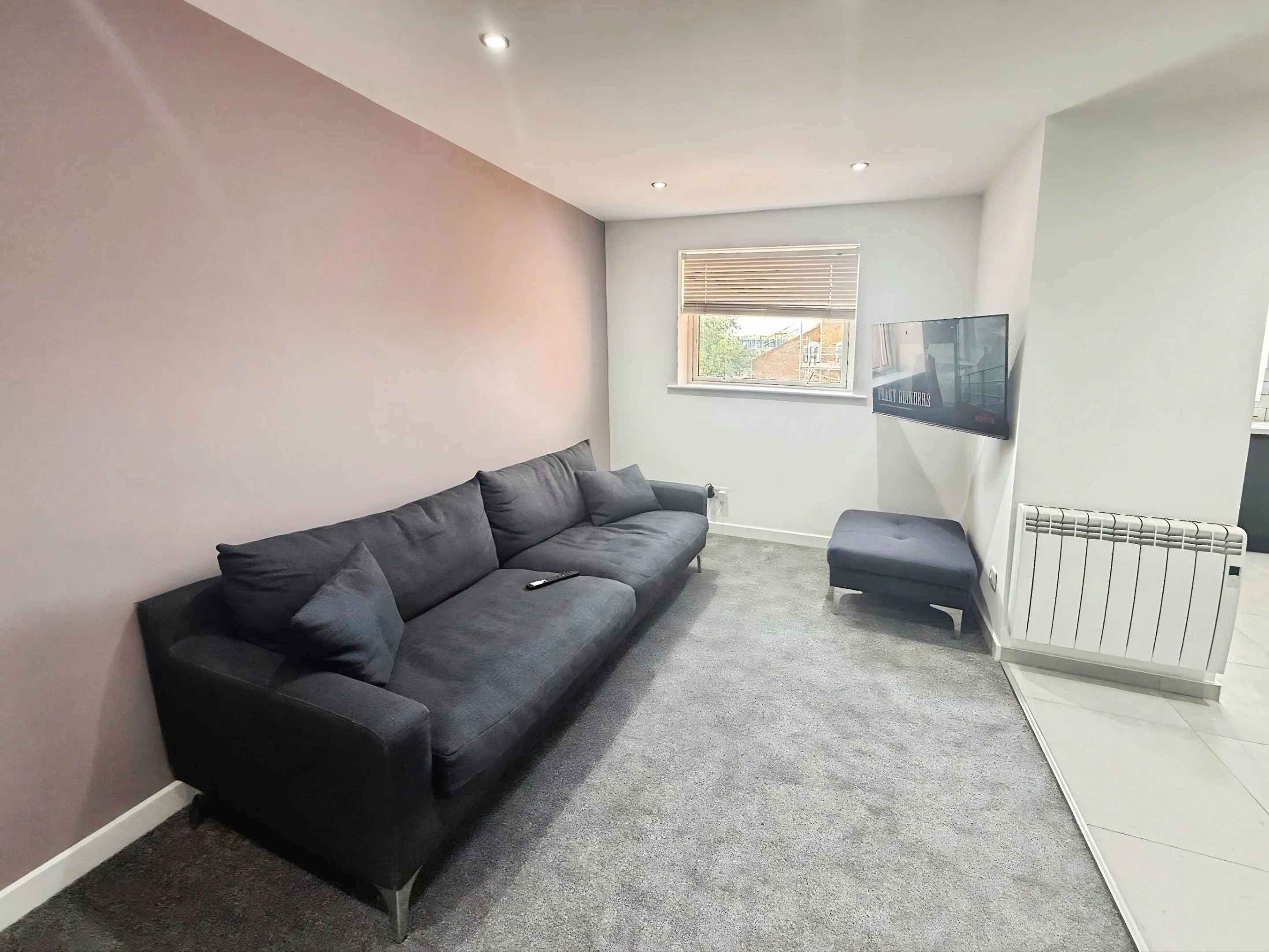 Flat Barrique Road in Nottingham