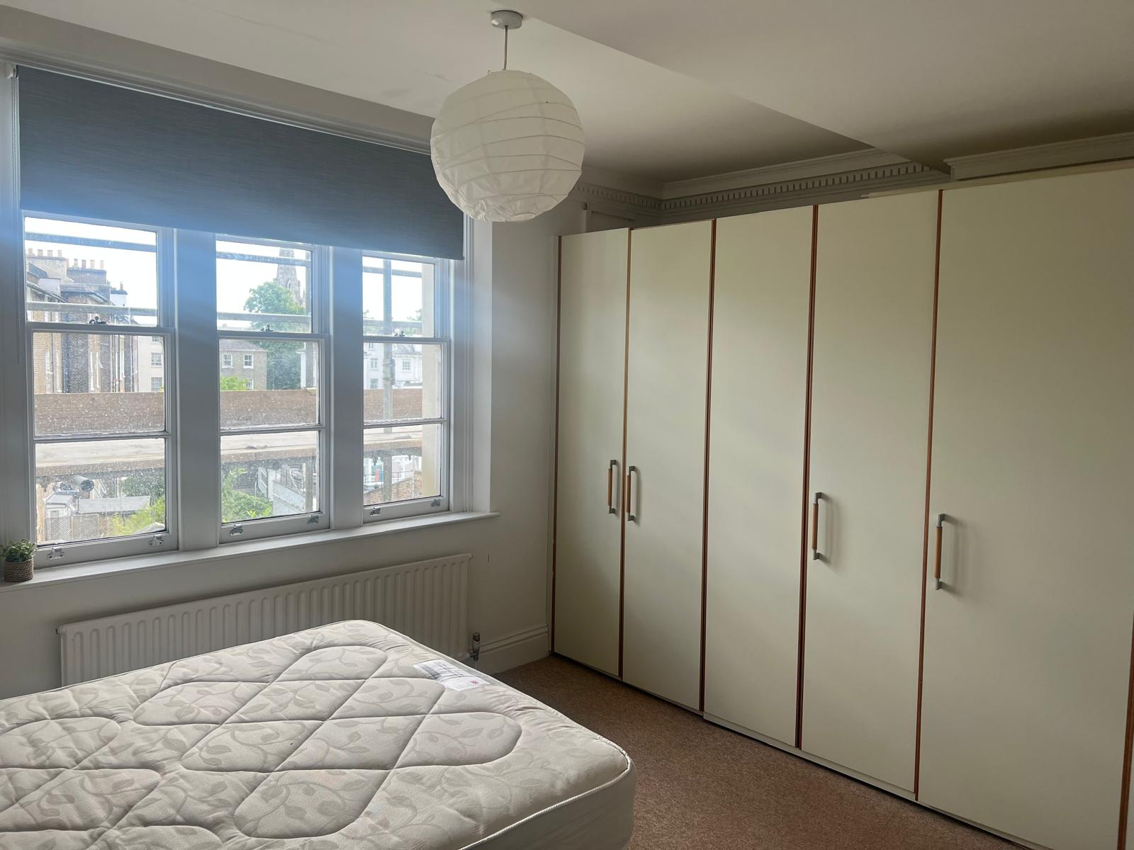Flat Albert Terrace in Greater London