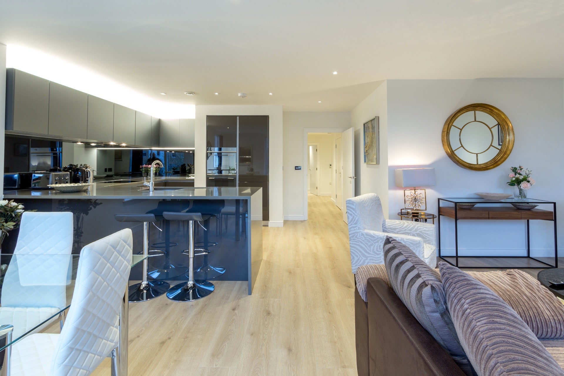 Flat Lionel Road South in Greater London