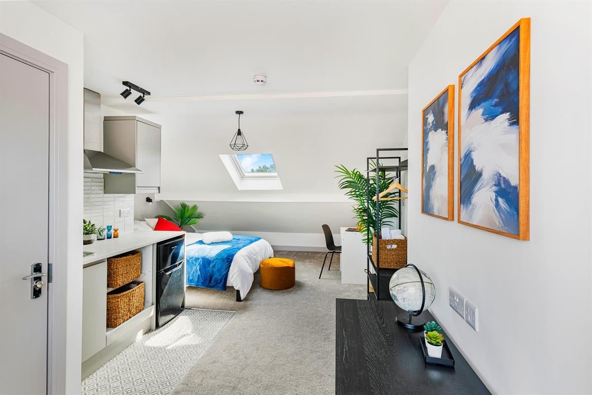 Flat Colwick Road in Nottingham