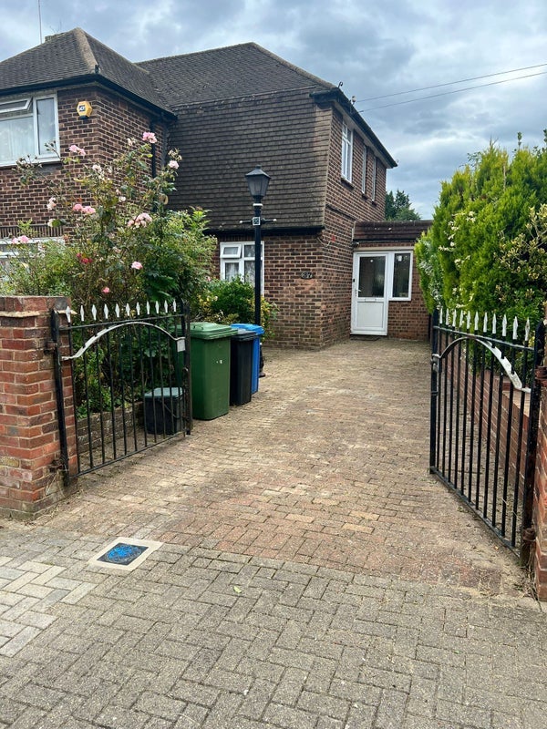 Room Daleside in Greater London
