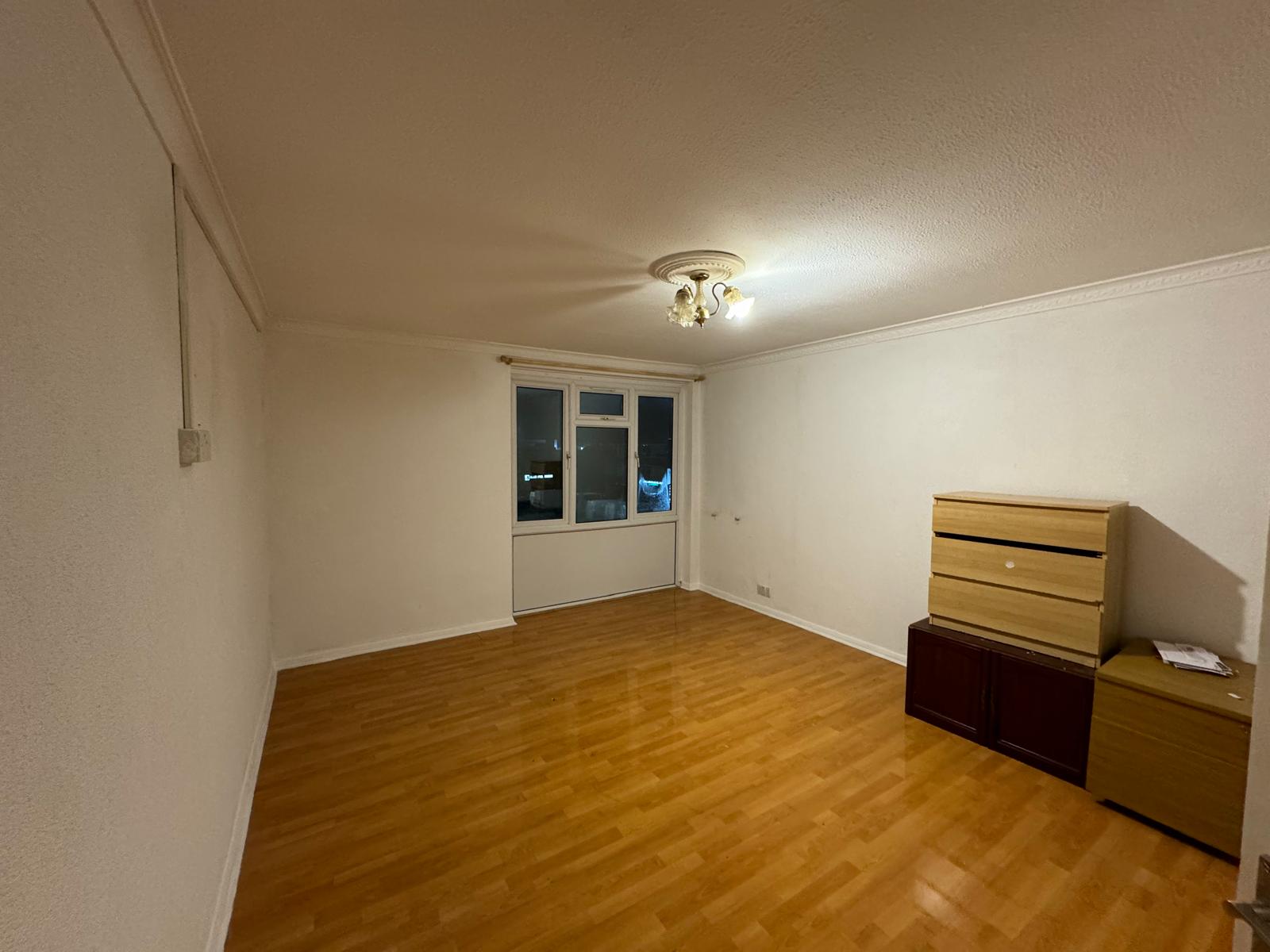 Flat East Lane in Greater London