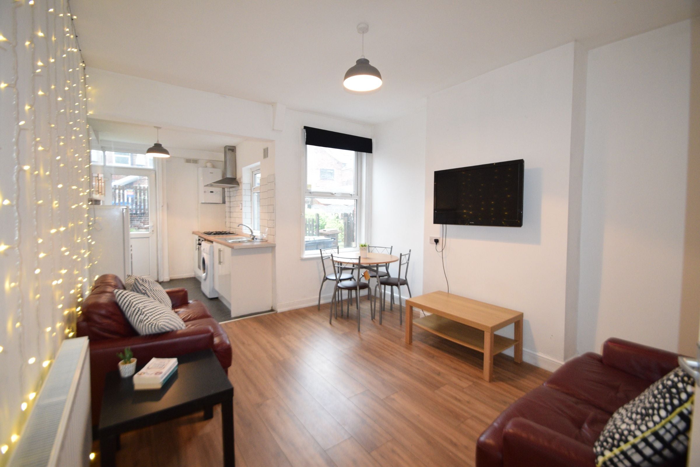 Room Ecclesall Road in Sheffield