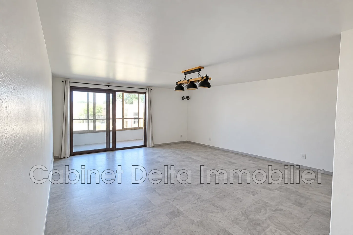 Appartement Avenue du Deuxième Spahis à Sanary-sur-Mer