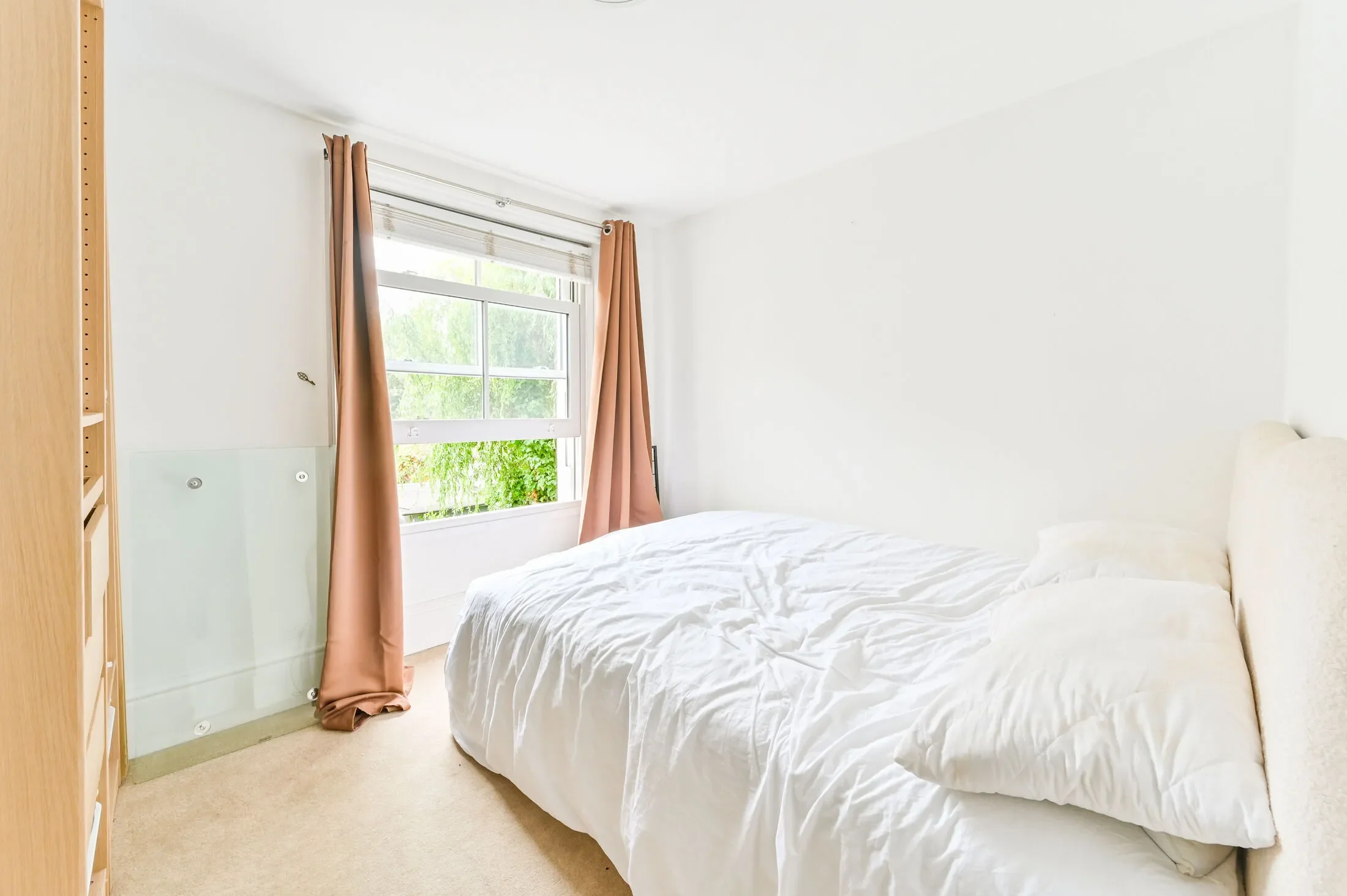 Flat Fernhead Road in City of Westminster
